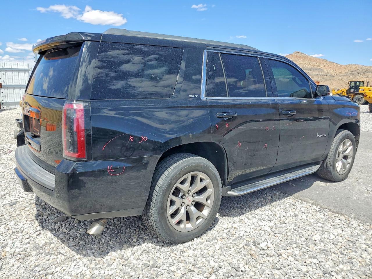 2015 GMC Yukon Slt - Фото 3
