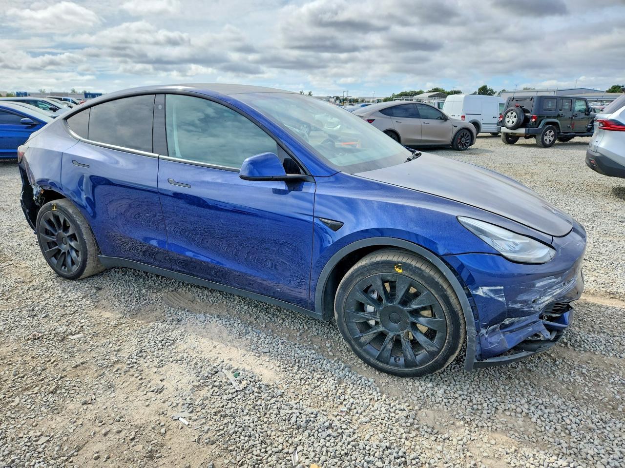 2022 Tesla Model Y - Фото 4