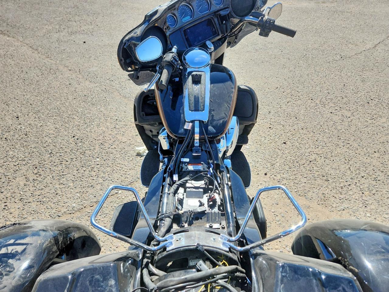 2024 Harley-Davidson Flhtcutg - Фото 6