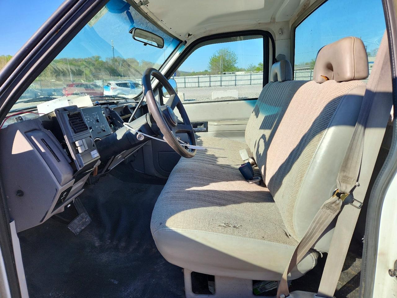 1994 GMC Sierra C1500 - Image 7