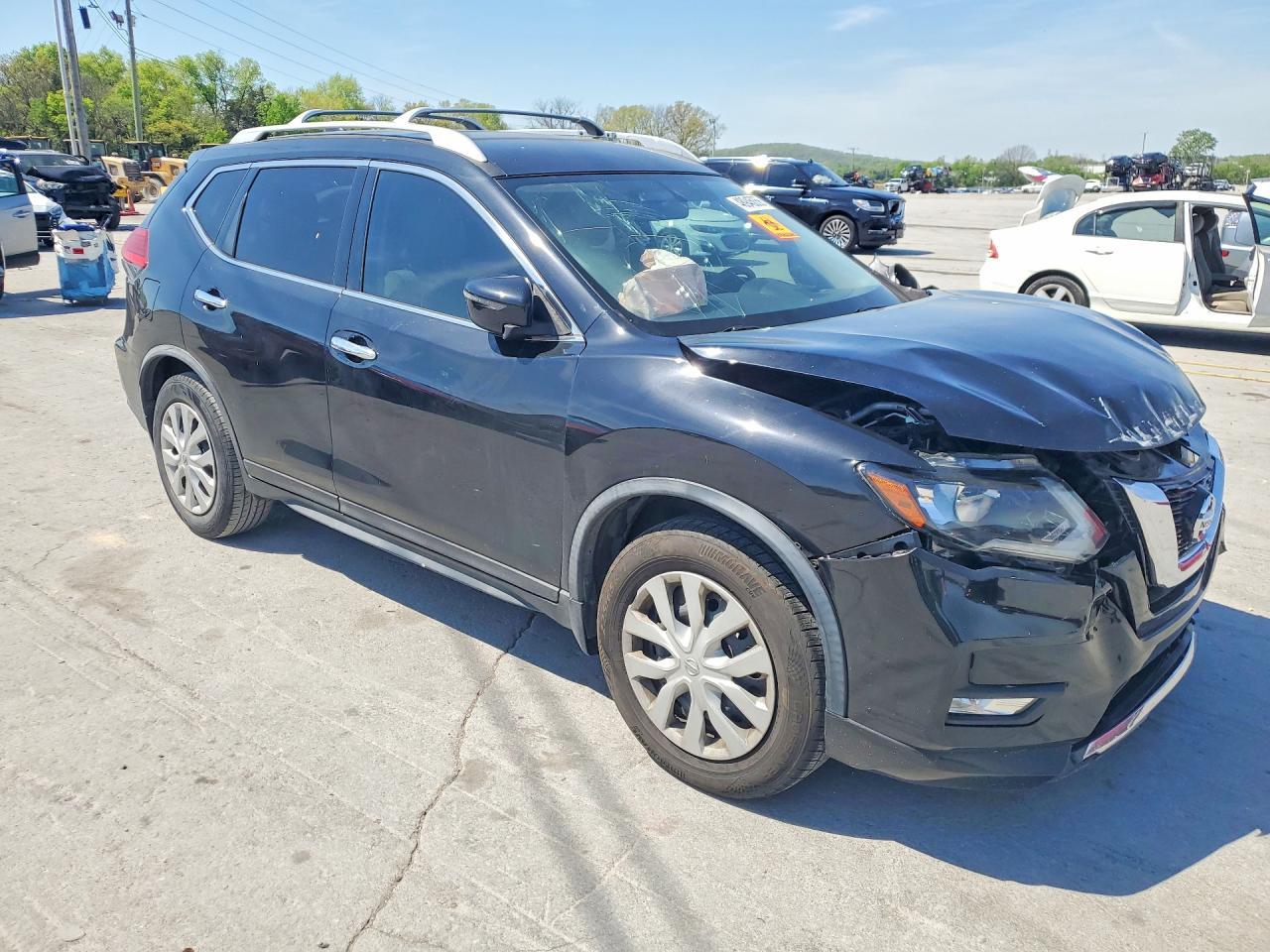 2017 Nissan Rogue S - Image 4