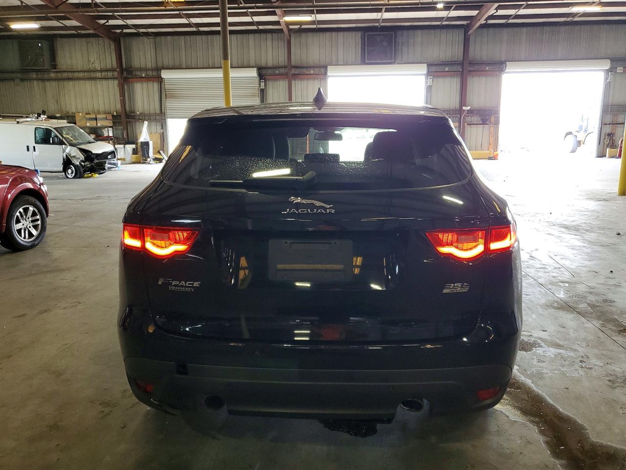 2018 Jaguar F-Pace Premium - Фото 6