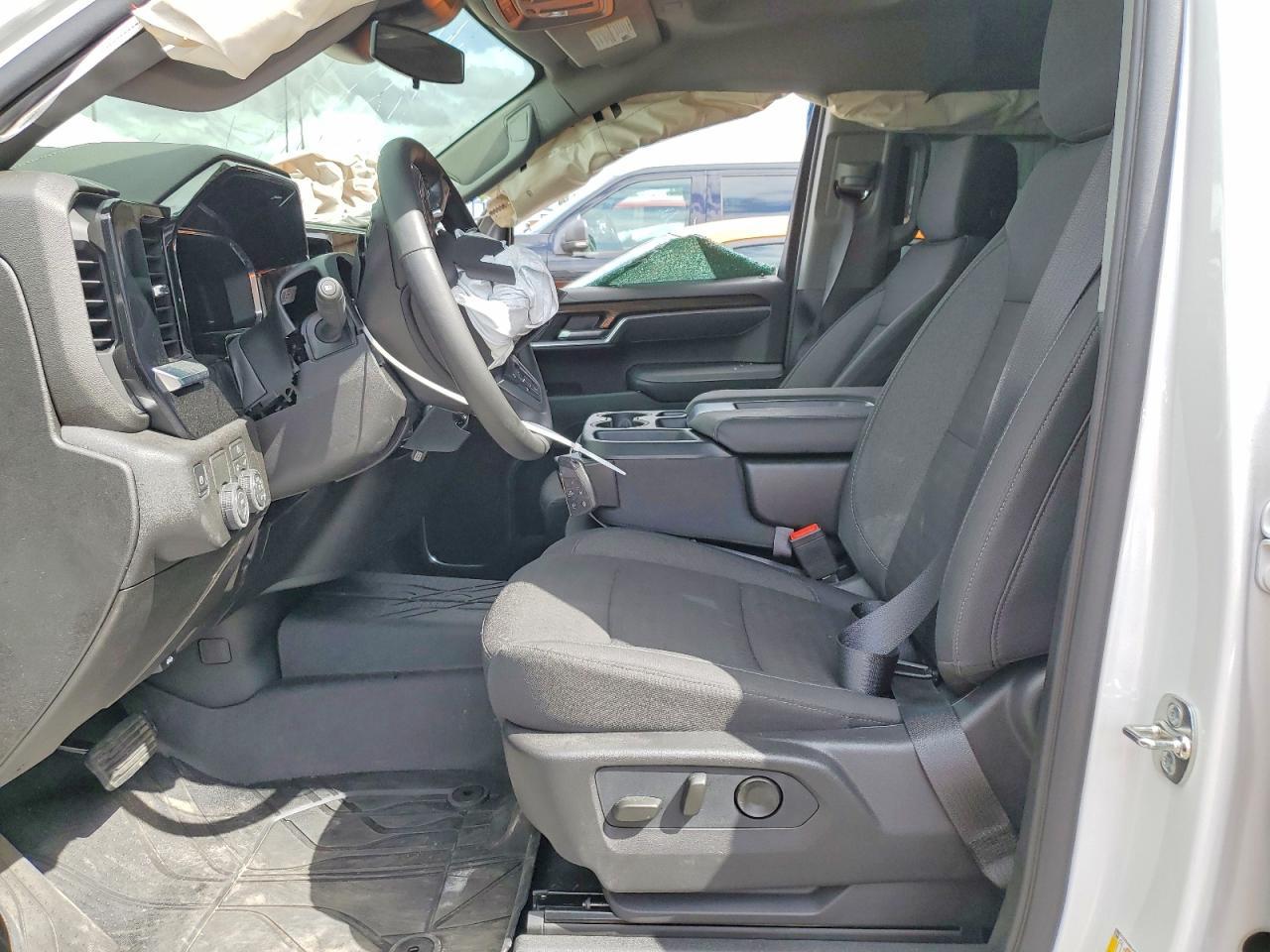 2026 Chevrolet Silverado C1500 Rst Select - Image 7