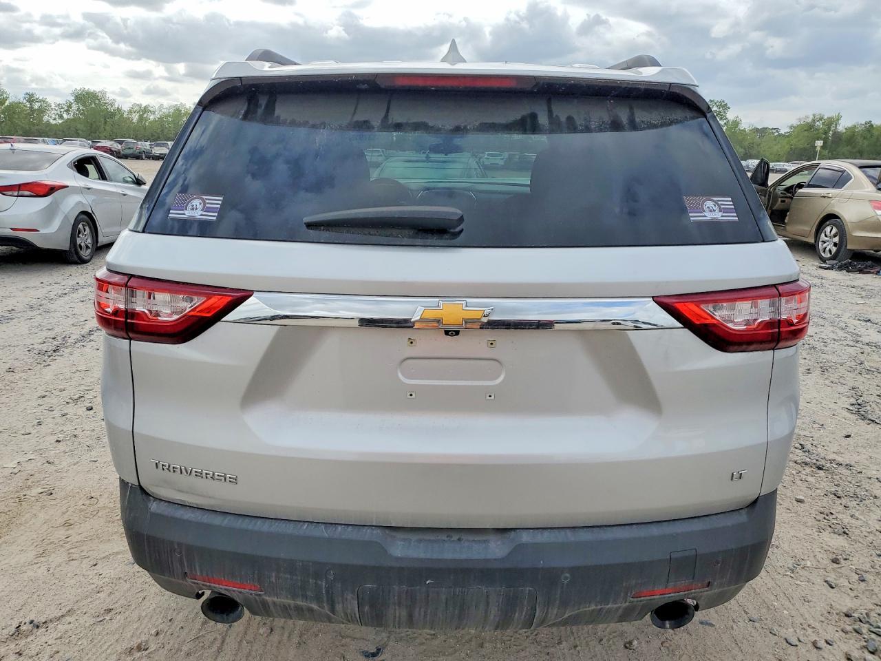 2020 Chevrolet Traverse Lt - Image 6