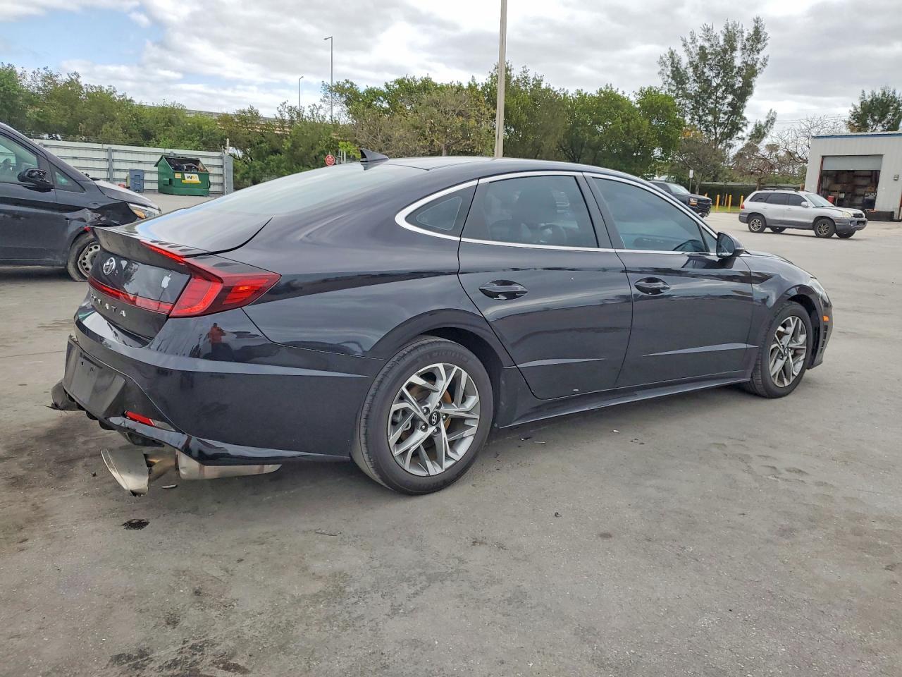 2023 Hyundai Sonata Sel - Image 3