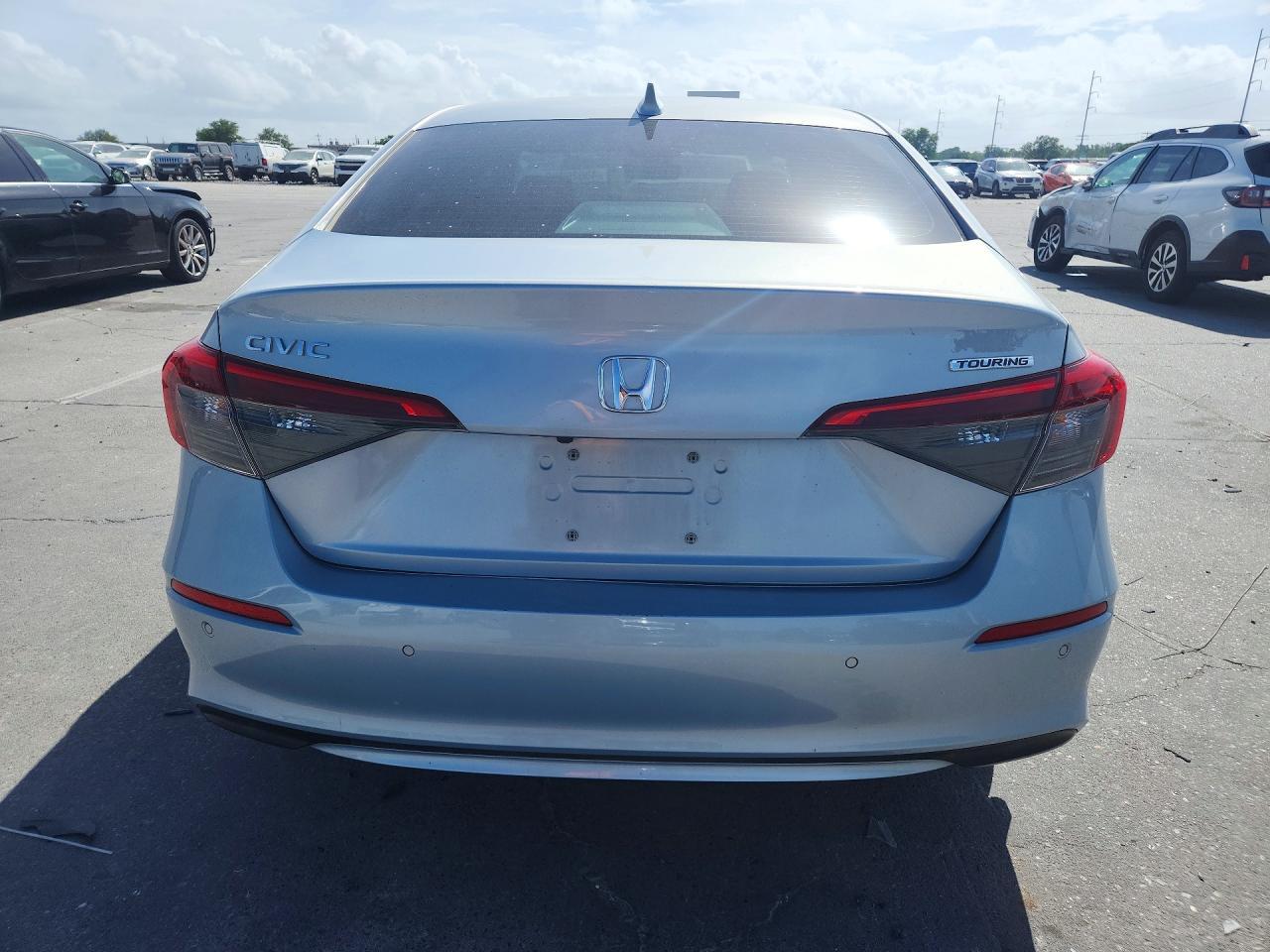 2022 Honda Civic Touring - Фото 6