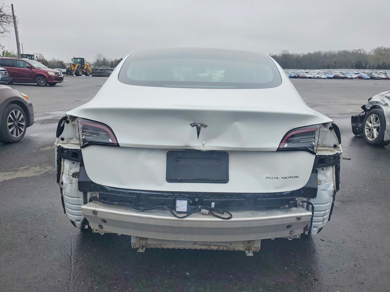 2020 Tesla Model 3 - Image 6