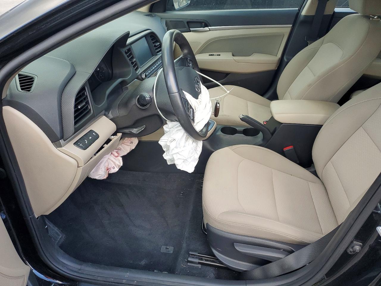 2019 Hyundai Elantra Value Edition - Фото 7