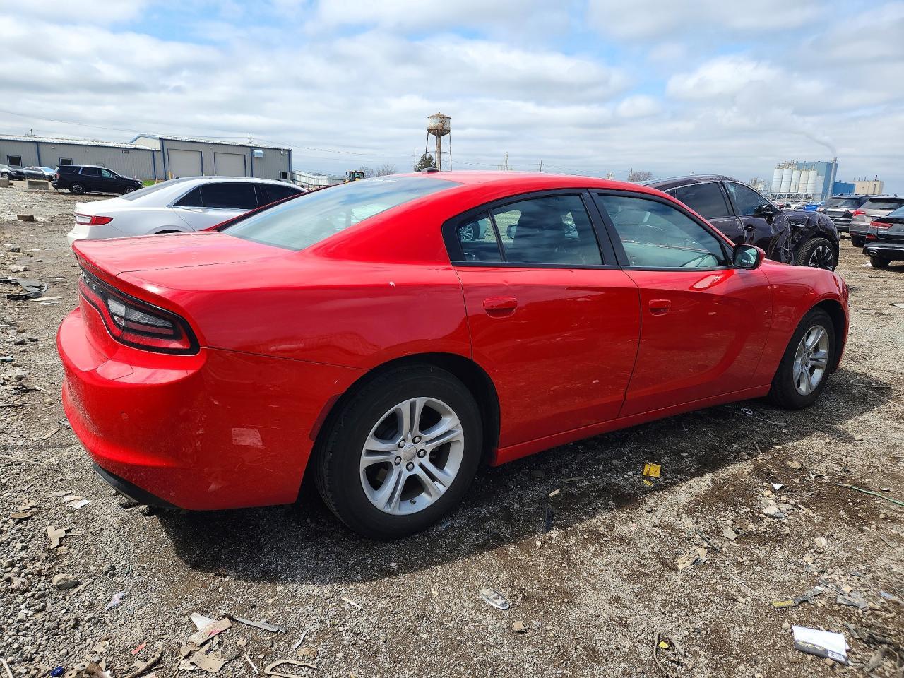 2022 Dodge Charger Sxt - Фото 3