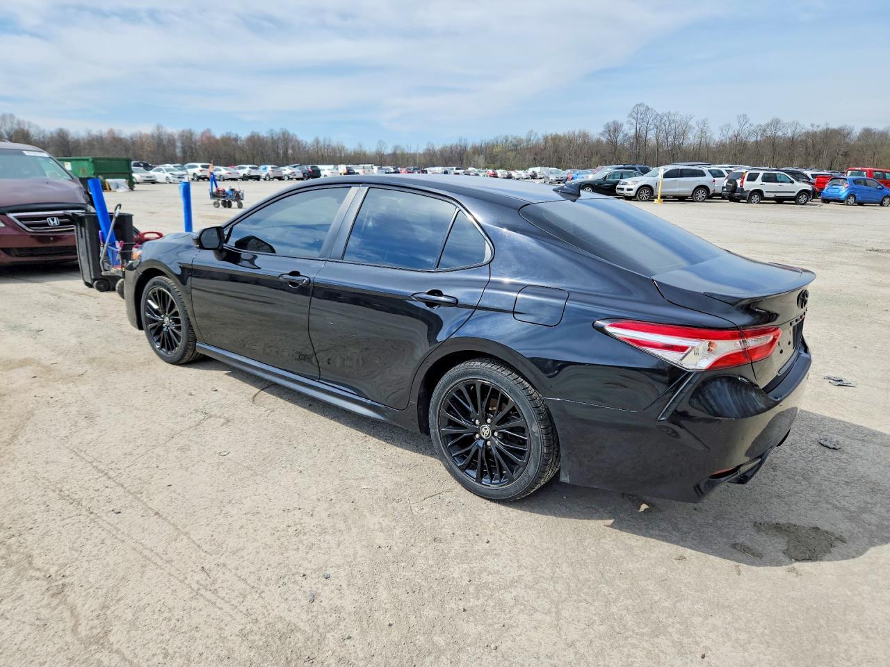2020 Toyota Camry Se Nightshade - Image 2