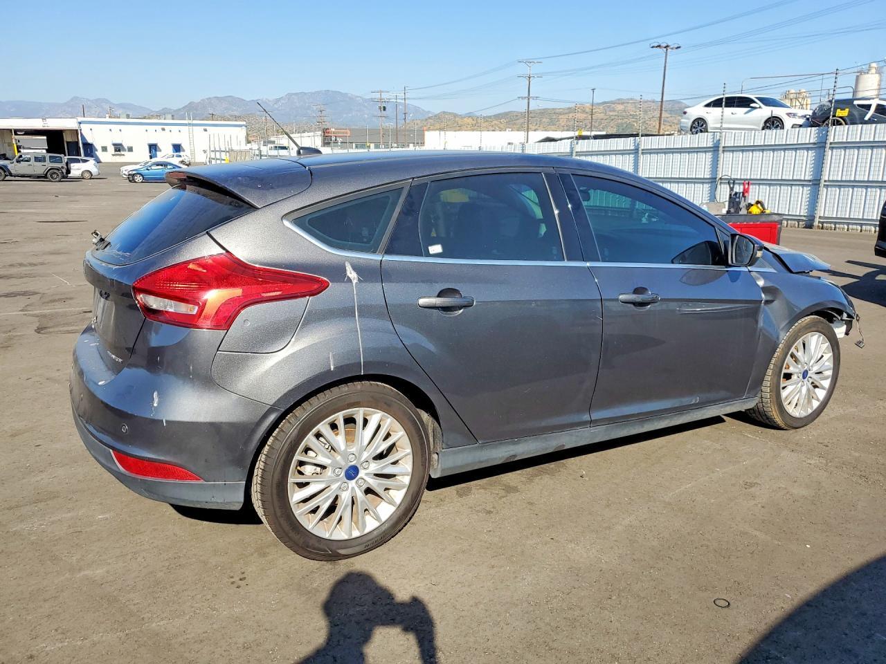 2018 Ford Focus Titanium - Image 3