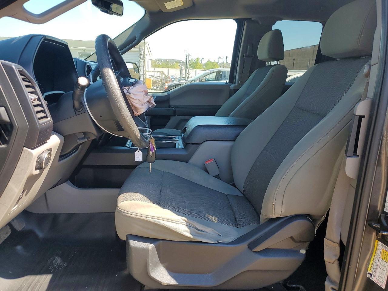 2016 Ford F150 Super Cab - Image 7