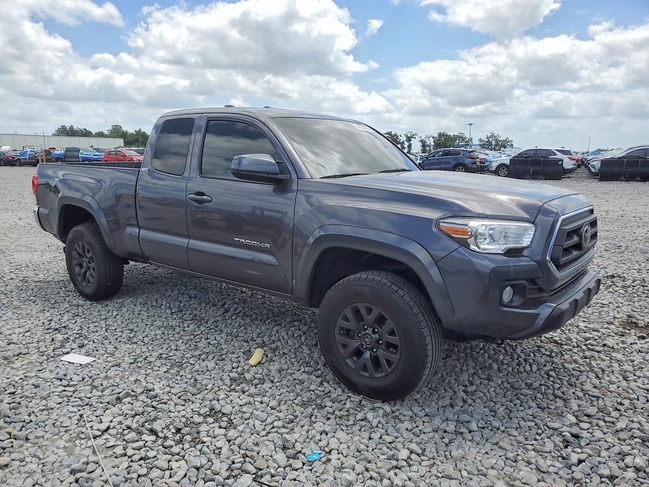 2022 Toyota Tacoma Sr5 - Фото 4