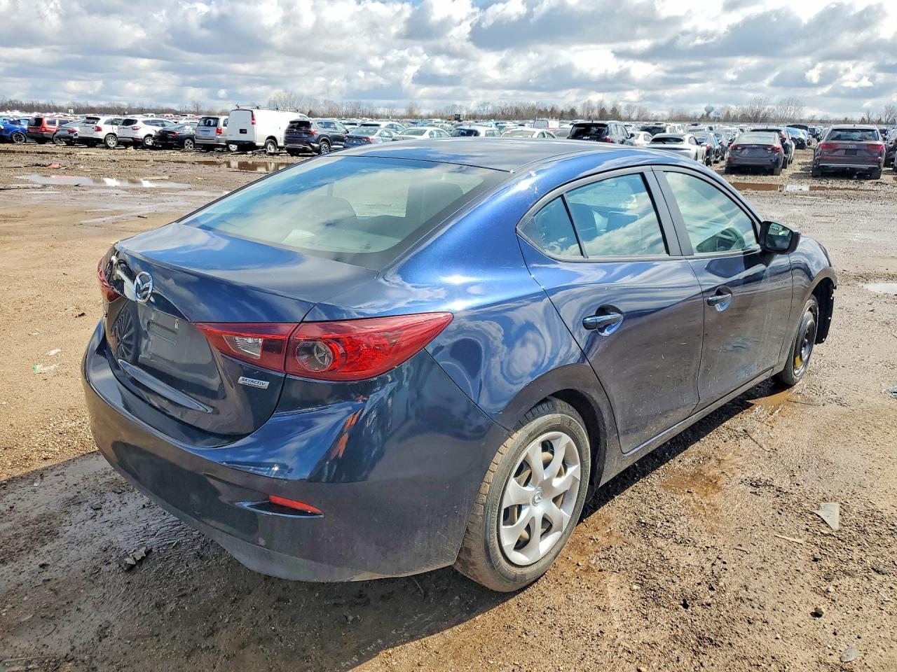 2015 Mazda 3 Sport - Фото 3