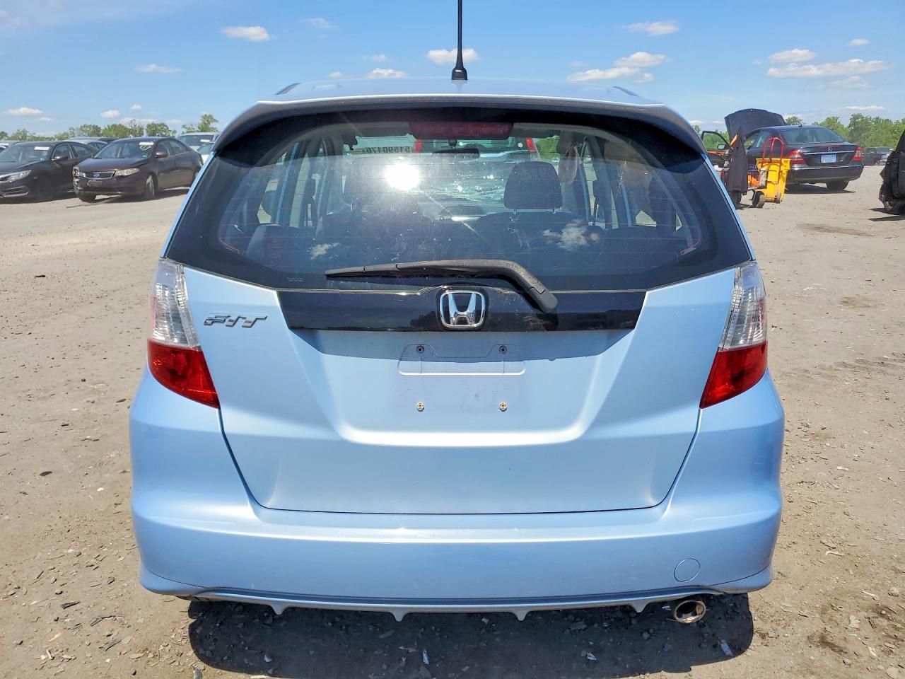 2010 Honda Fit Sport - Image 6