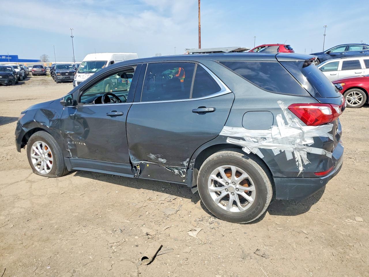 2018 Chevrolet Equinox Lt - Фото 2