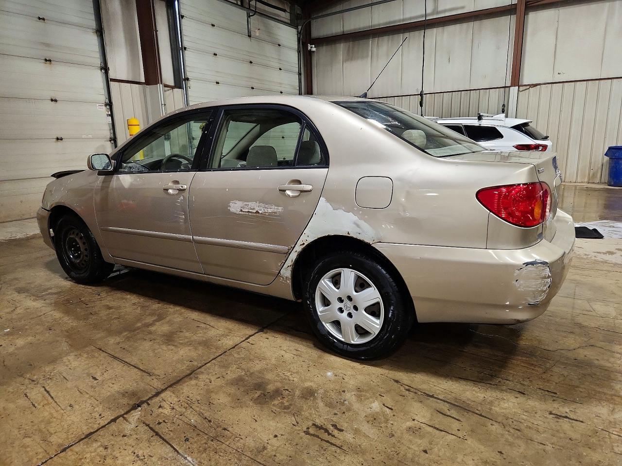 2004 Toyota Corolla Le - Фото 2