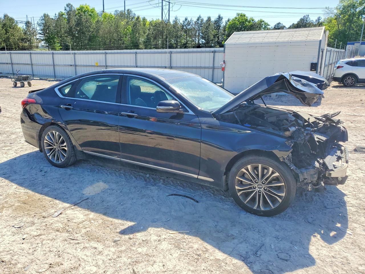 2015 Hyundai Genesis 3.8L - Фото 4