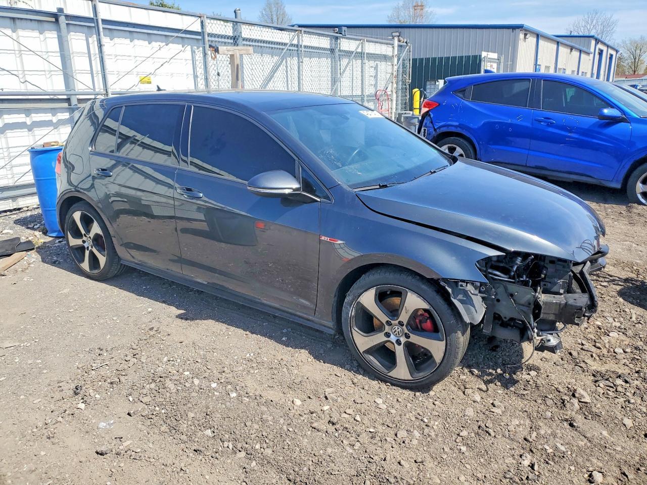 2015 Volkswagen Gti - Фото 4