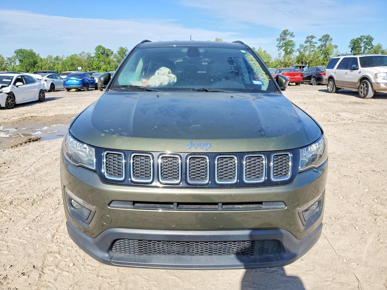 2018 Jeep Compass Latitude - Image 5