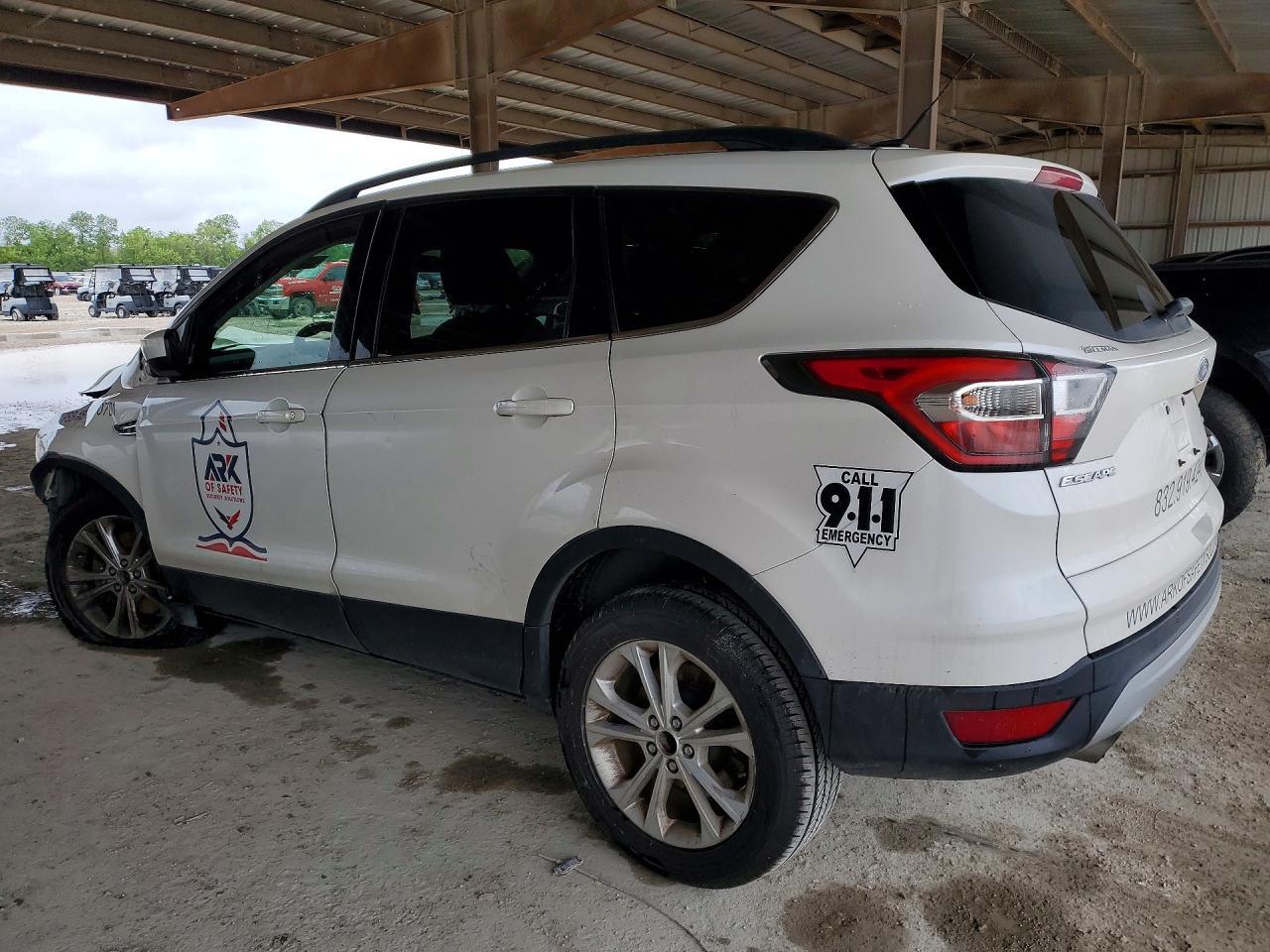 2017 Ford Escape Se - Фото 2