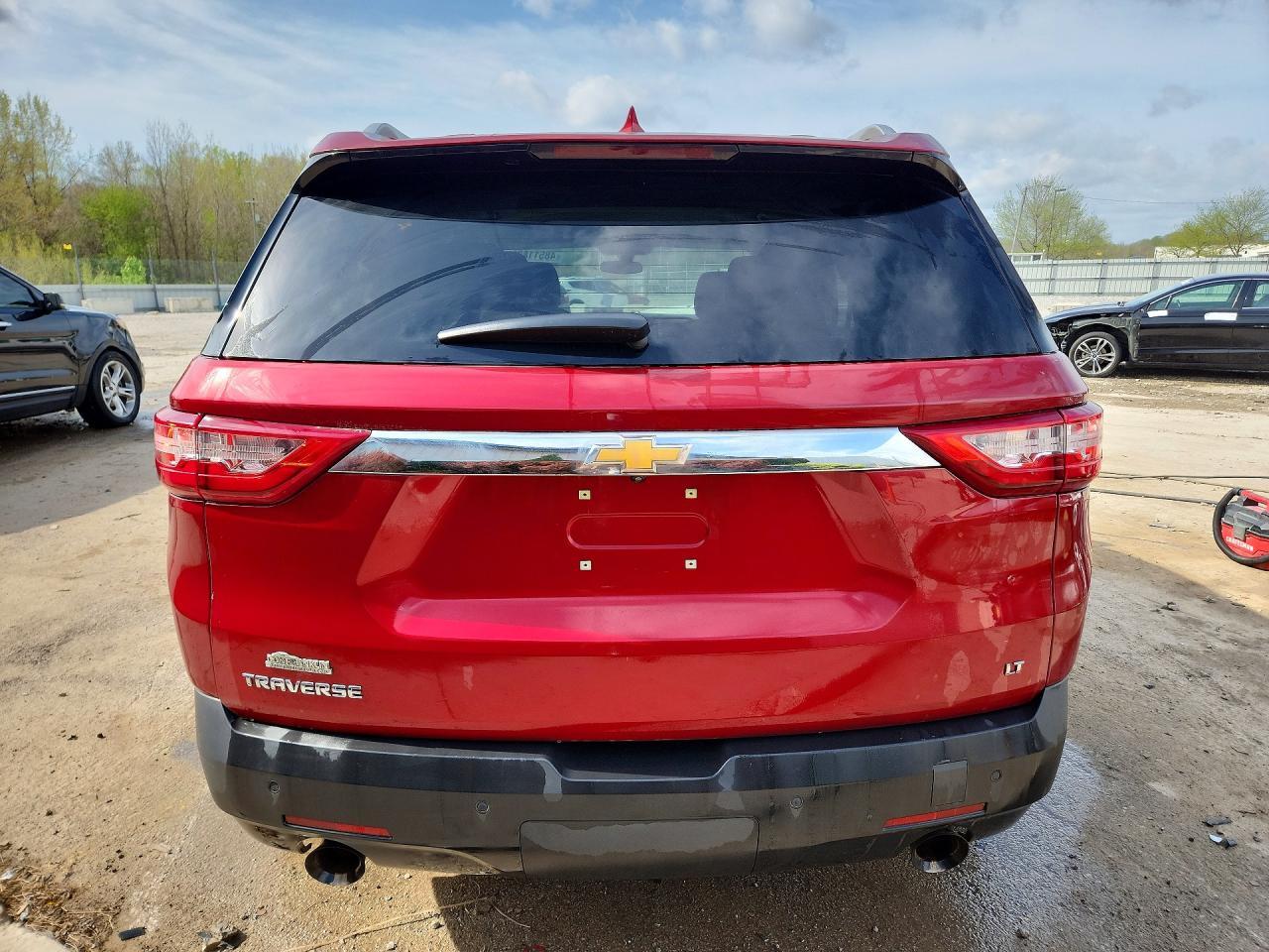 2018 Chevrolet Traverse Lt - Фото 6