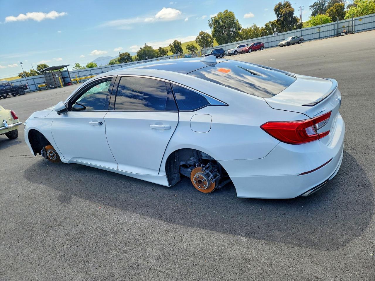 2020 Honda Accord - Image 2