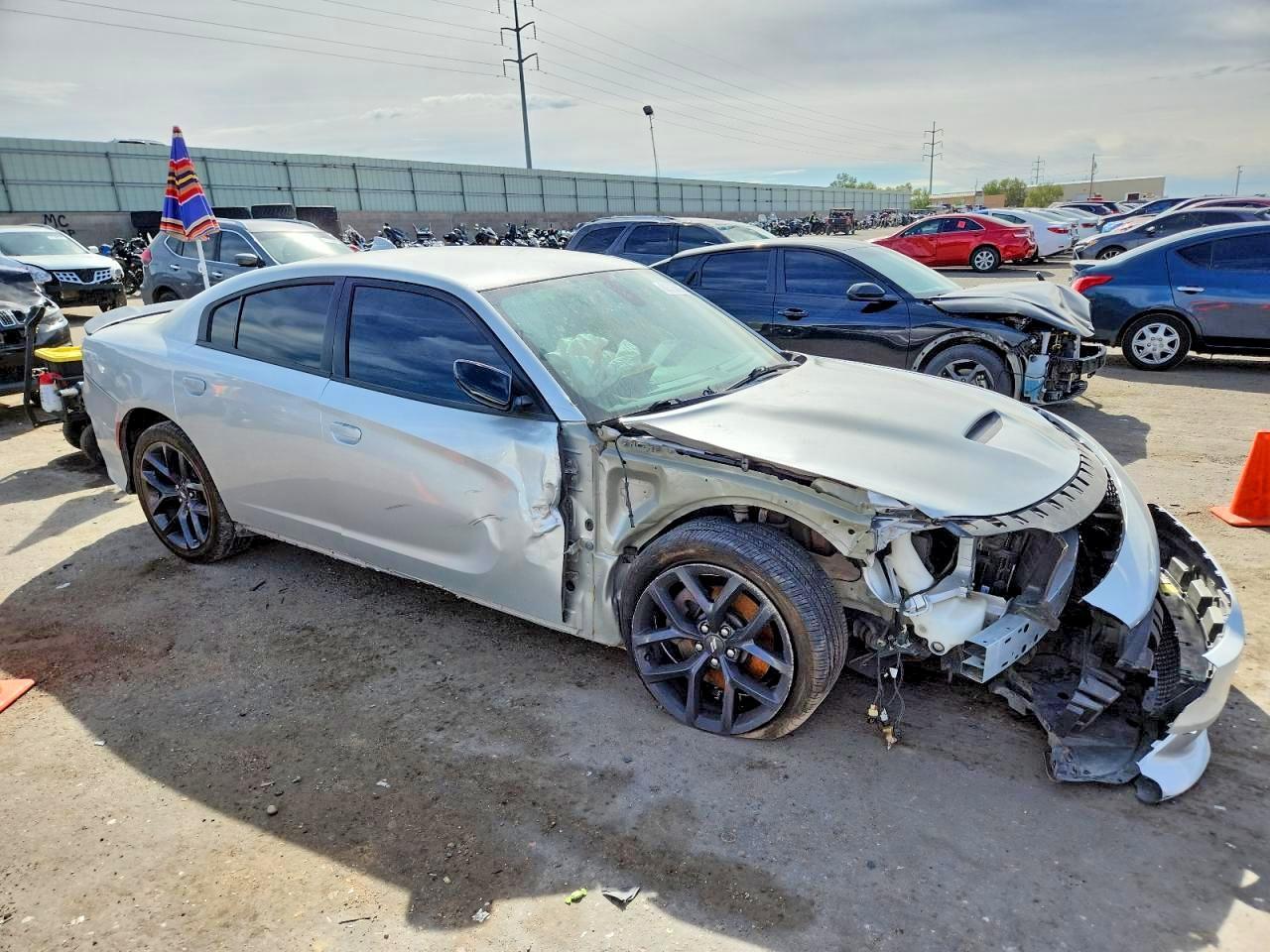 2019 Dodge Charger Gt - Image 4