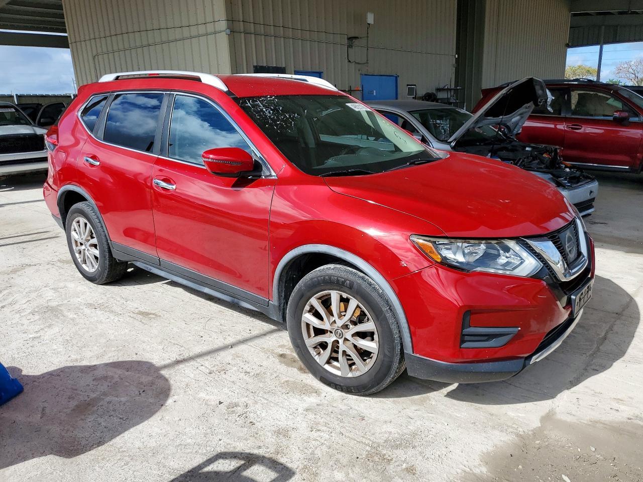 2017 Nissan Rogue Sv - Image 4