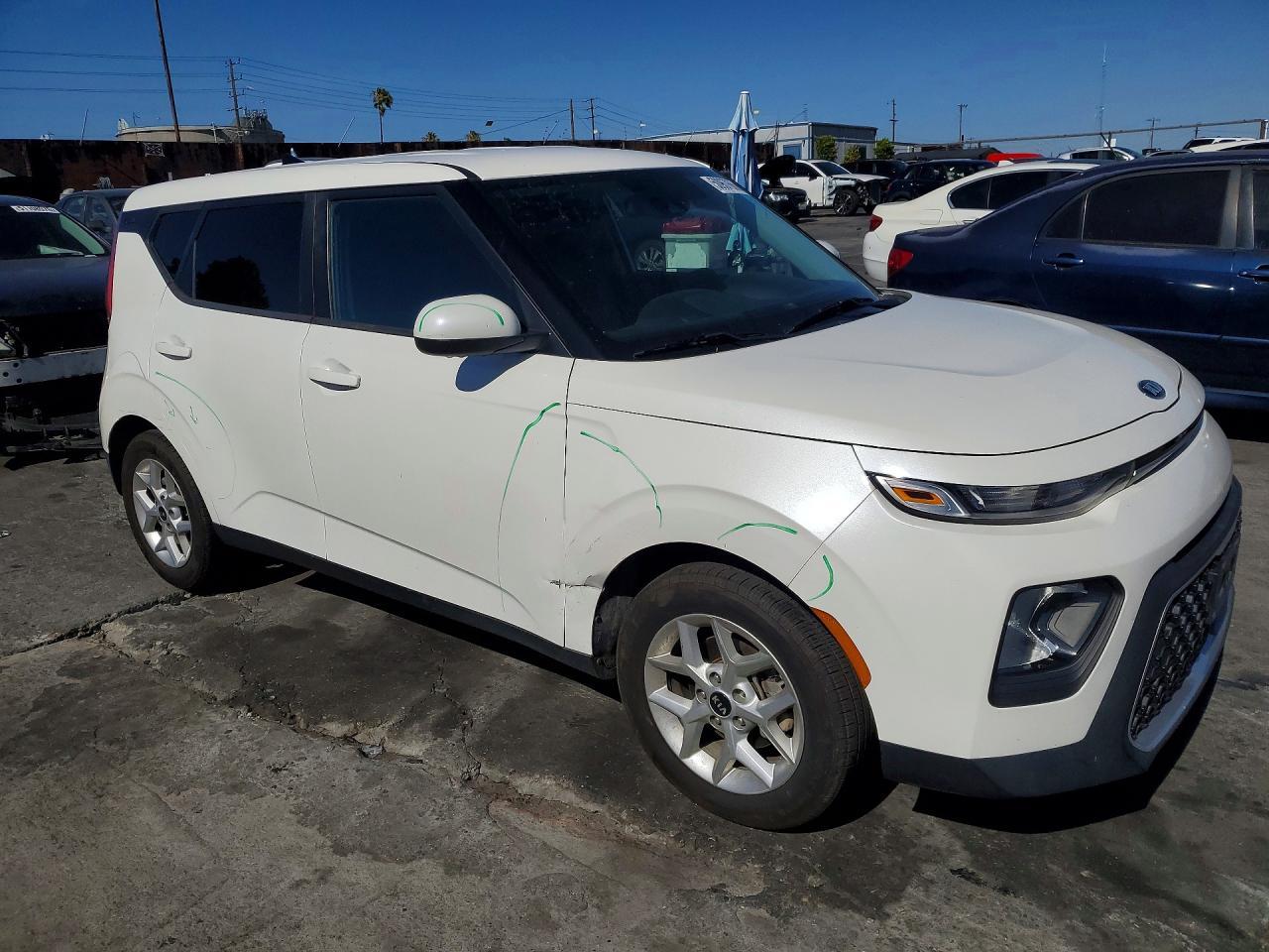 2020 Kia Soul S - Image 4