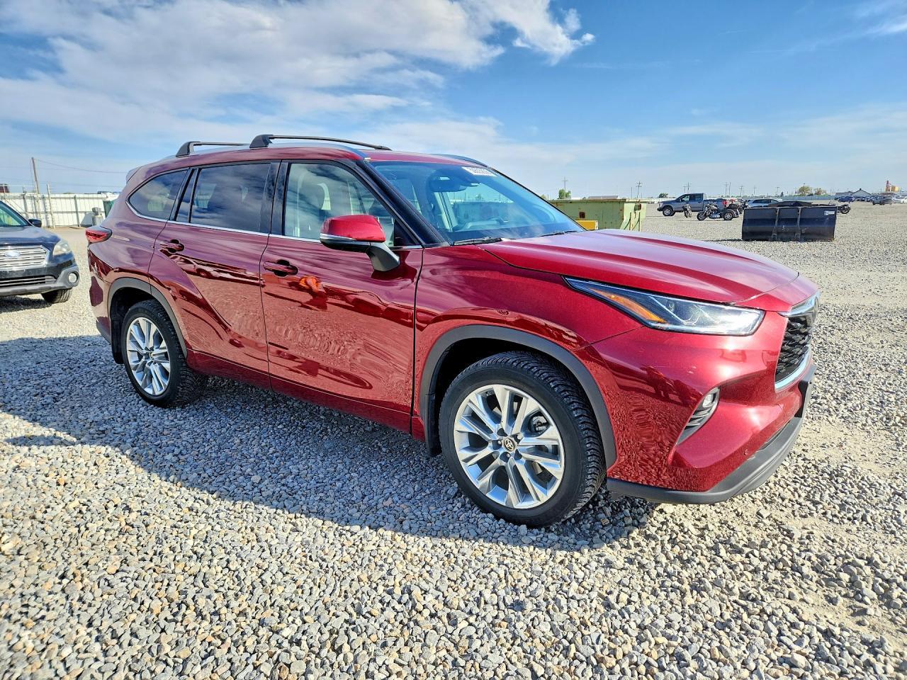 2022 Toyota Highlander Limited - Image 4