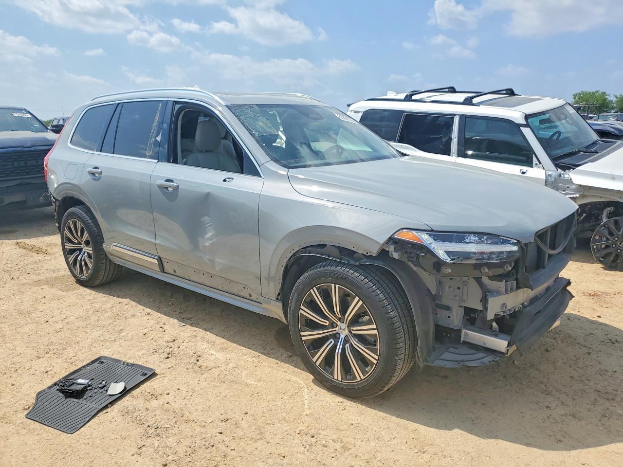 2025 Volvo Xc90 Core - Image 4