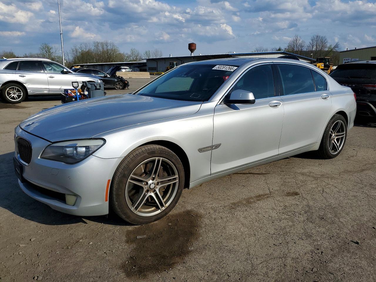 2012 BMW 750 Lxi