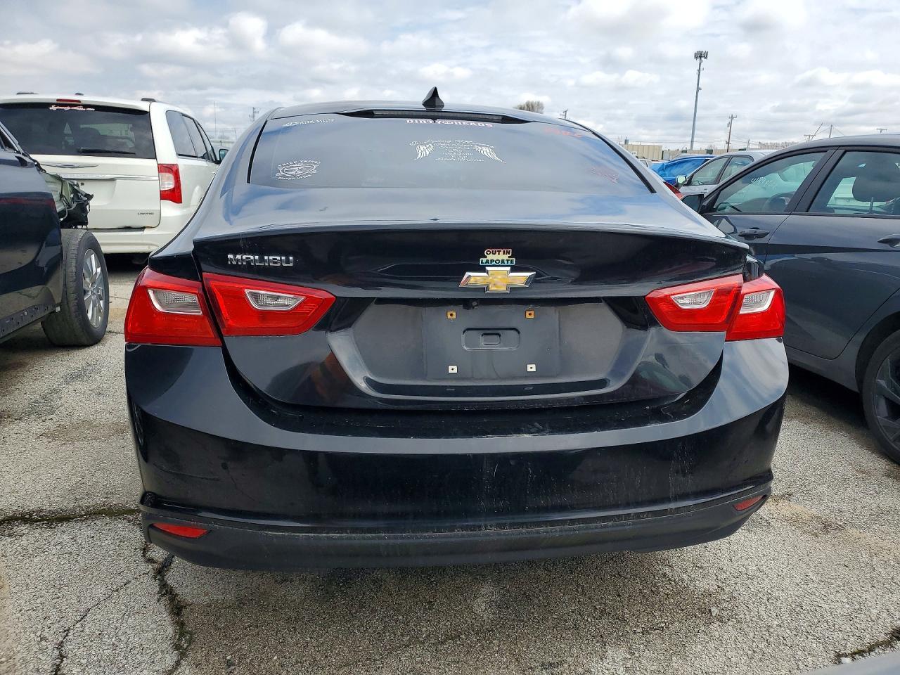2017 Chevrolet Malibu Ls - Фото 6