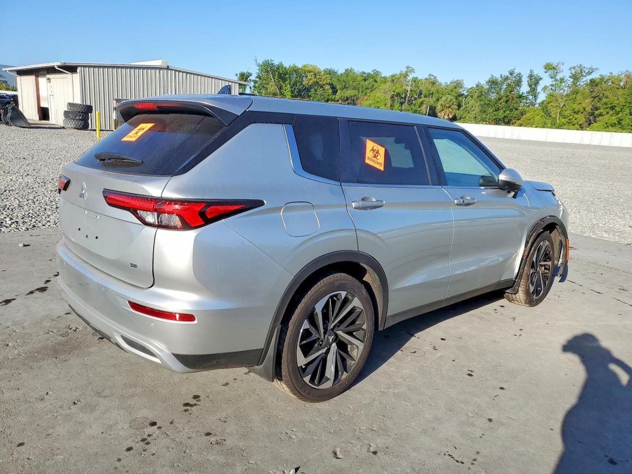 2024 Mitsubishi Outlander Se - Фото 3