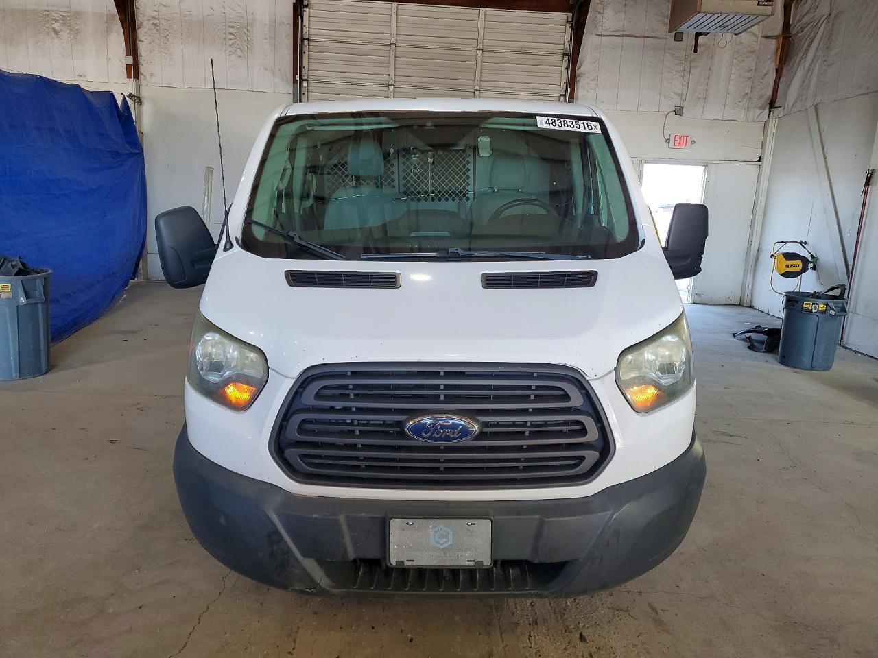 2015 Ford Econlin 250 Delivery Van - Image 5