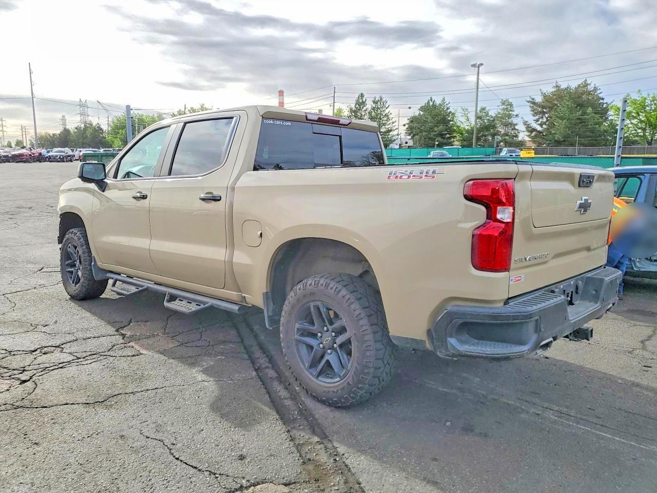 2022 Chevrolet Silverado K1500 Lt Trail Boss - Фото 2