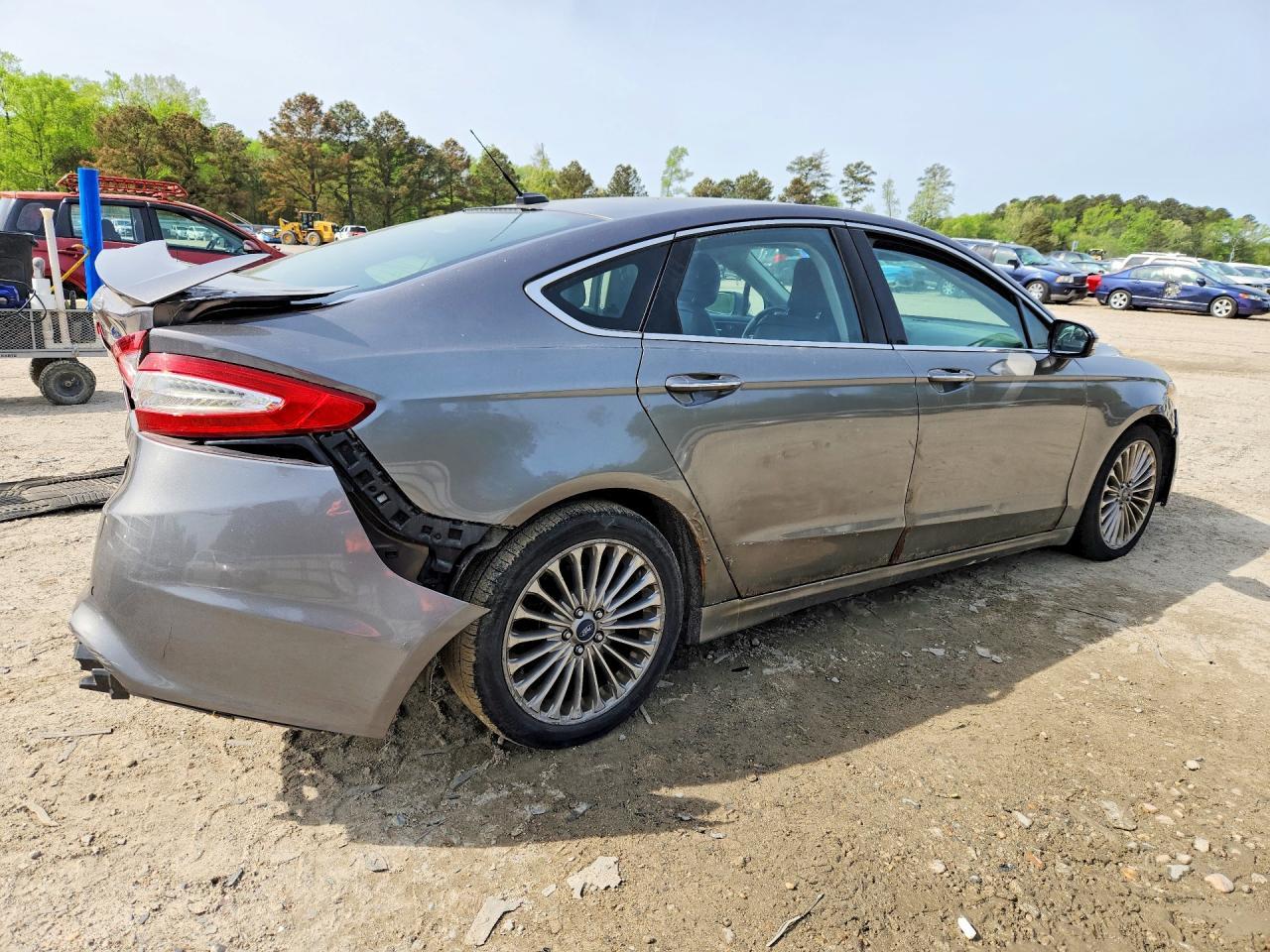 2013 Ford Fusion Titanium - Image 3