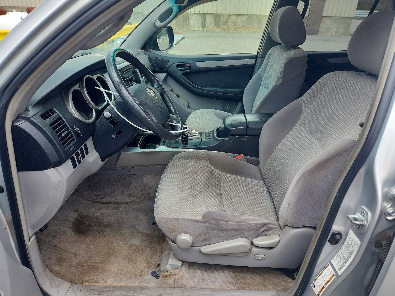 2004 Toyota 4Runner Sr5 - Фото 7