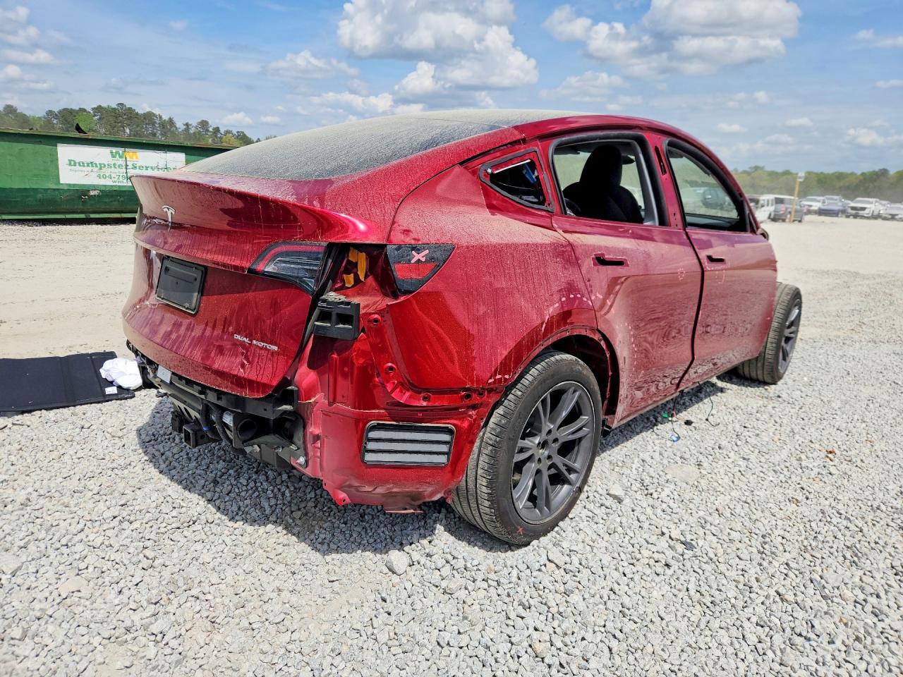 2025 Tesla Model Y - Image 3