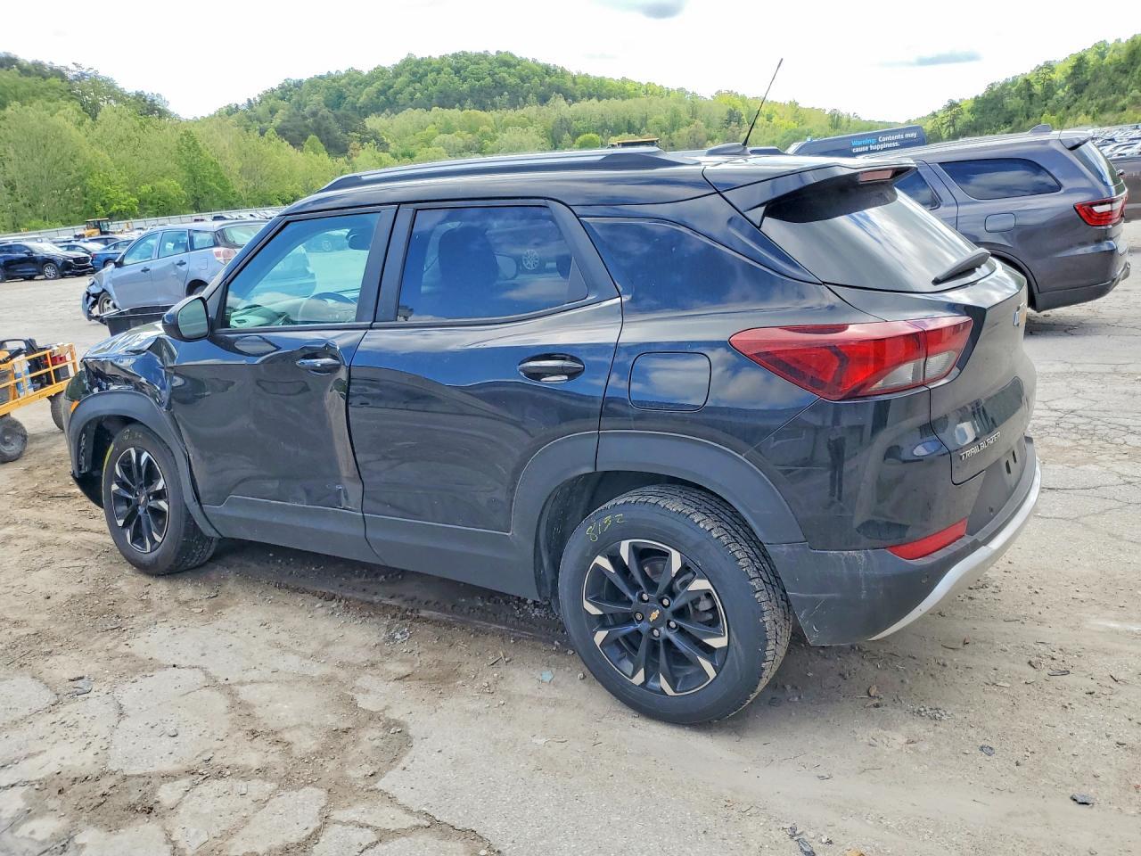 2021 Chevrolet Trailblazer Lt - Фото 2