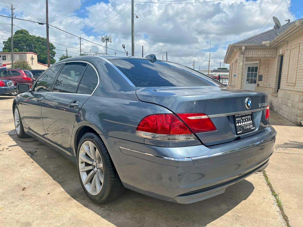 2008 BMW 750 Li - Image 3