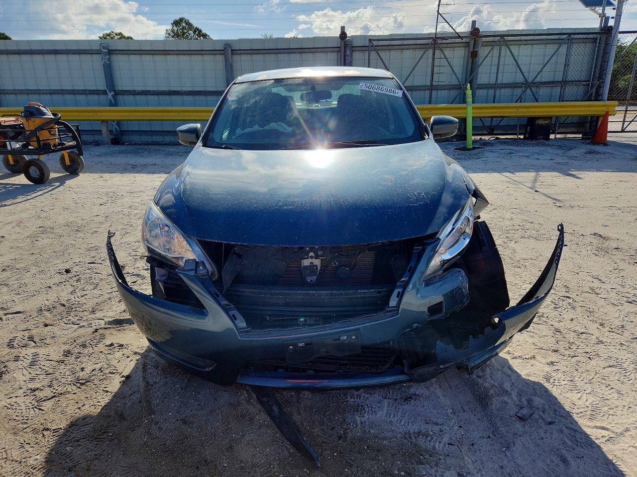 2015 Nissan Sentra S - Фото 5
