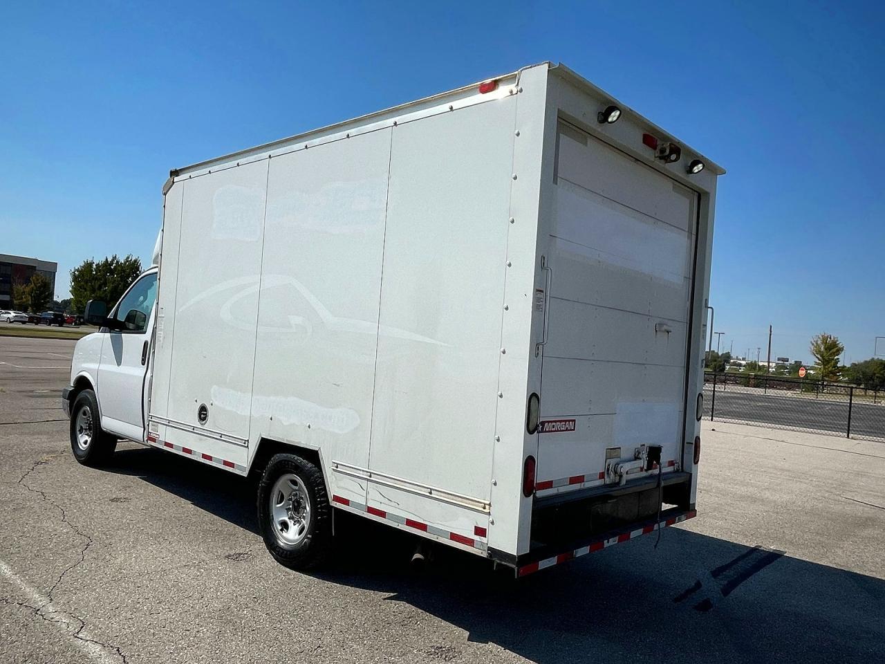 2019 Chevrolet Express G3500 - Фото 3