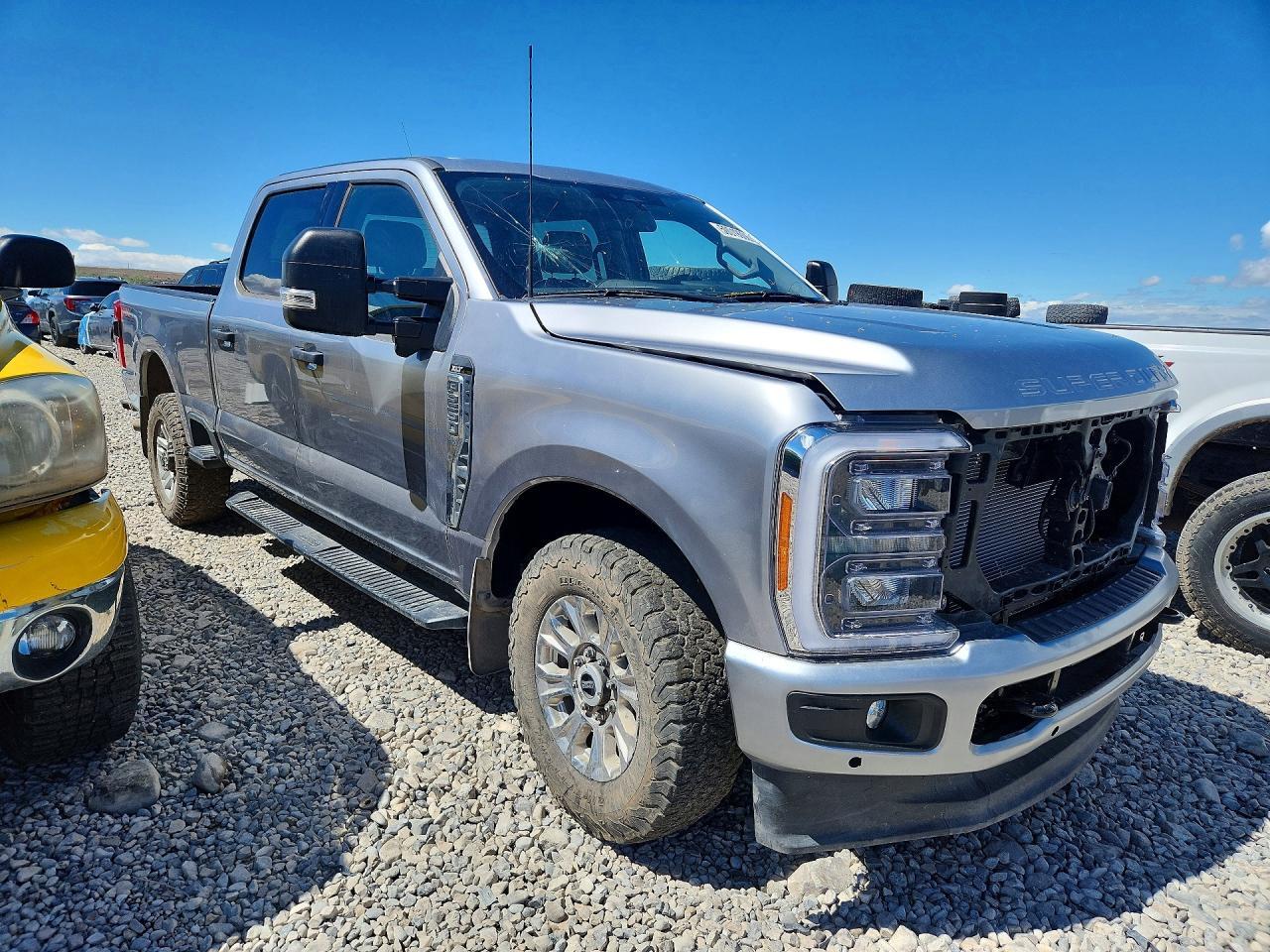 2024 Ford F250 Super Duty - Фото 4