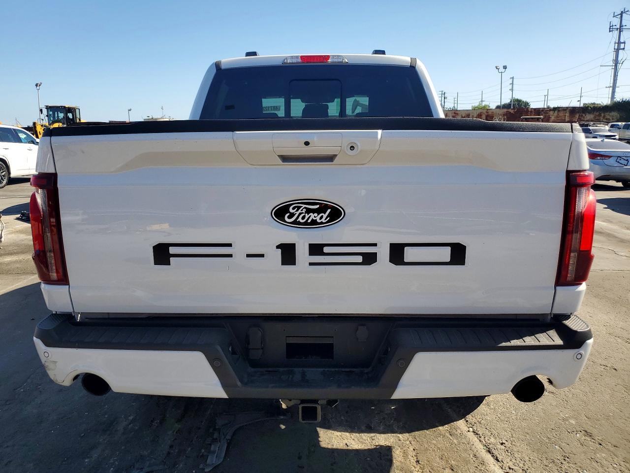 2025 Ford F150 Lariat - Фото 6