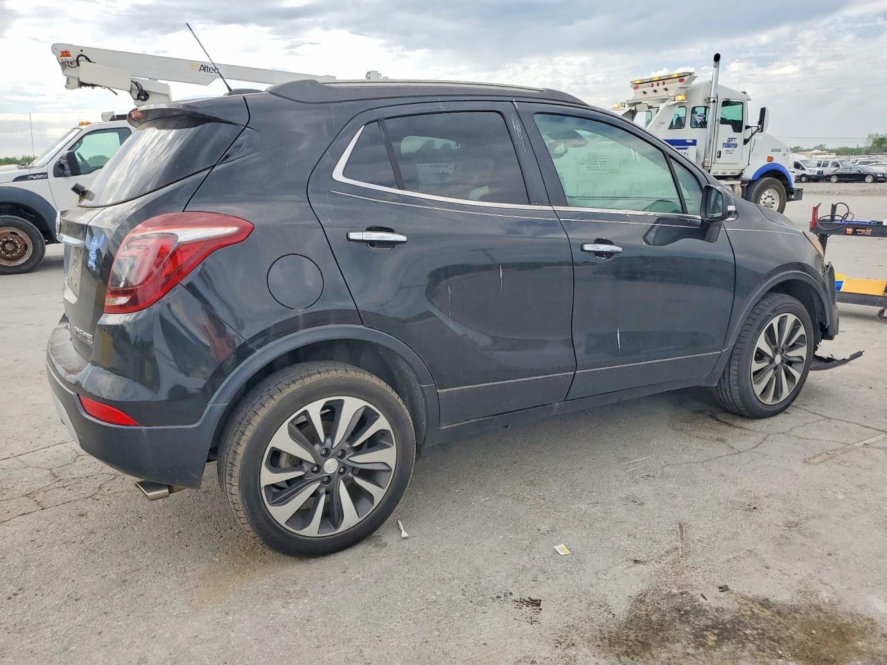 2018 Buick Encore Essence - Фото 3