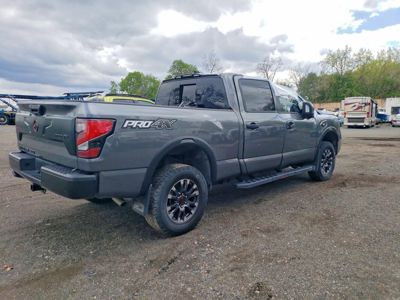 2023 Nissan Titan Xd Sv - Фото 3