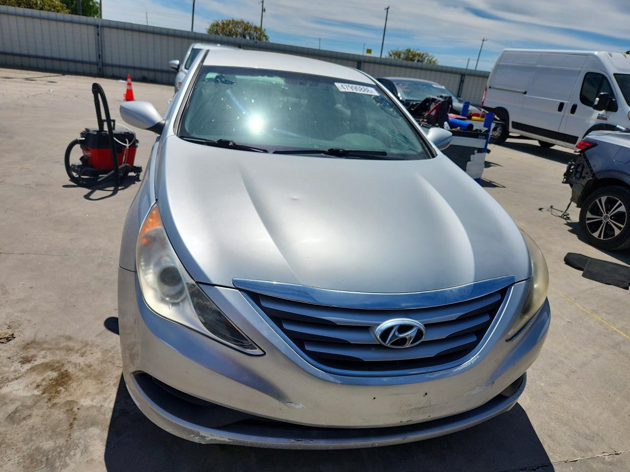 2014 Hyundai Sonata Gls - Image 5