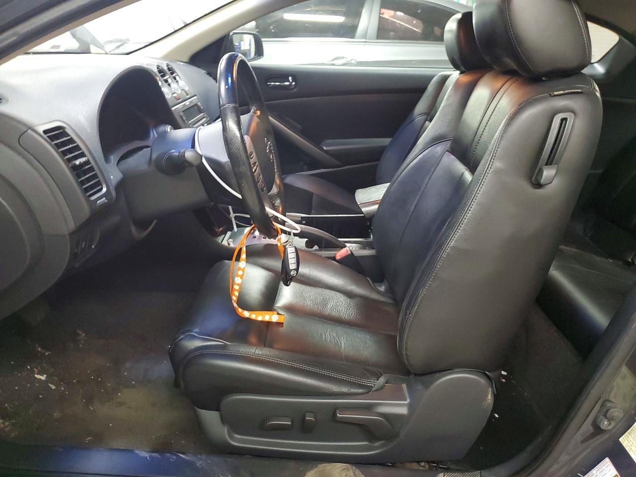 2009 Nissan Altima 3.5 Se - Фото 7